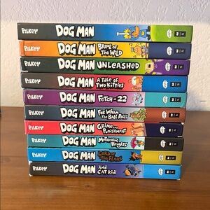 10 book Dog Man Series